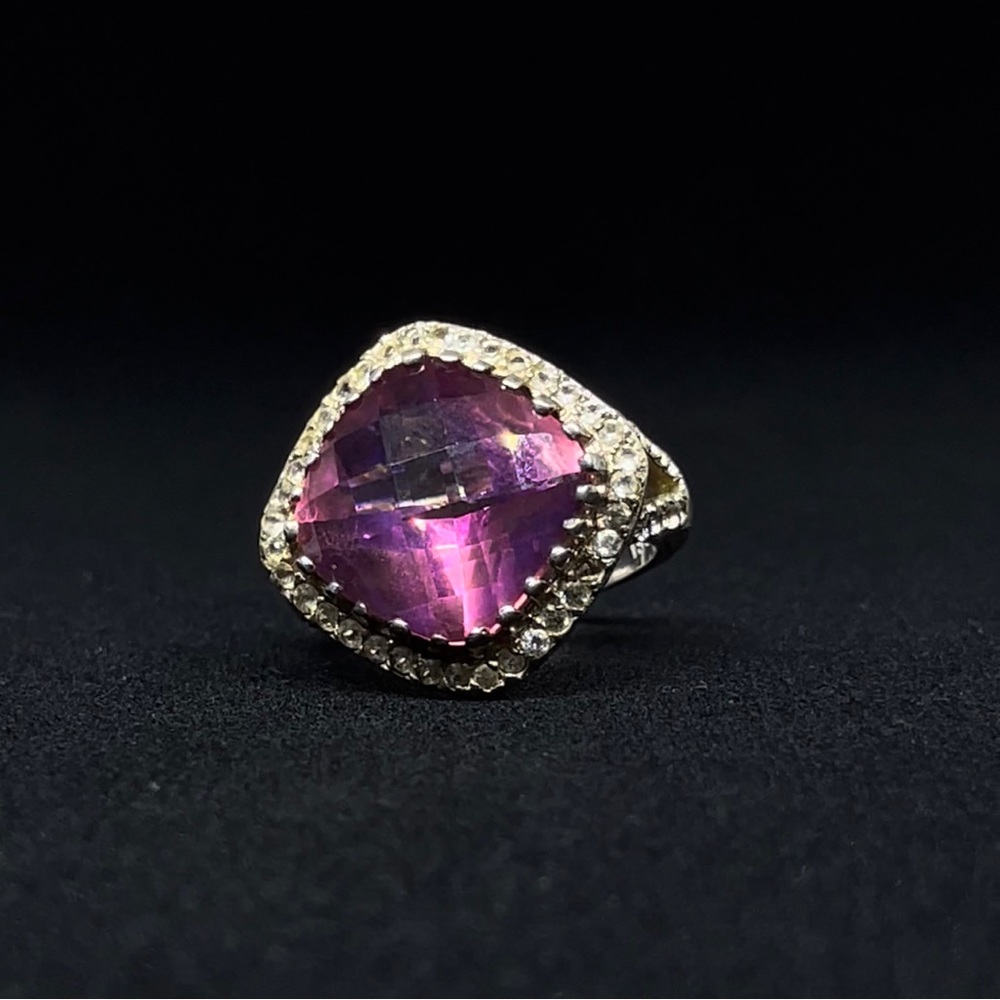 CRYSTAL GEMSTONE RING